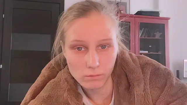 KatiKate online show from 03-03-25, 01:31