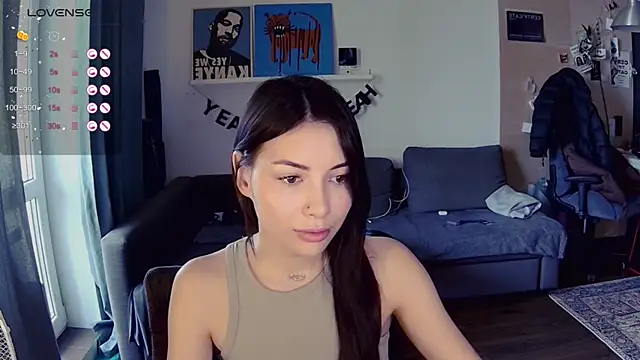 KatiKate online show from 04-12-26, 03:17