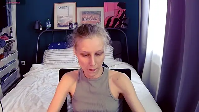 Snapshot of KatiKate chatting on 06-06-26, 02:33 KatiKate online show from 06-06-26, 02:33