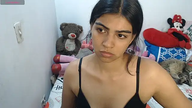 Snapshot of Pocahontas_Princess_ chatting on 07-10-26, 11:18 Pocahontas Princess online show from 07-10-26, 11:18
