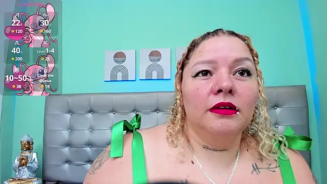 selena castillo online show from 03-18-25, 03:53