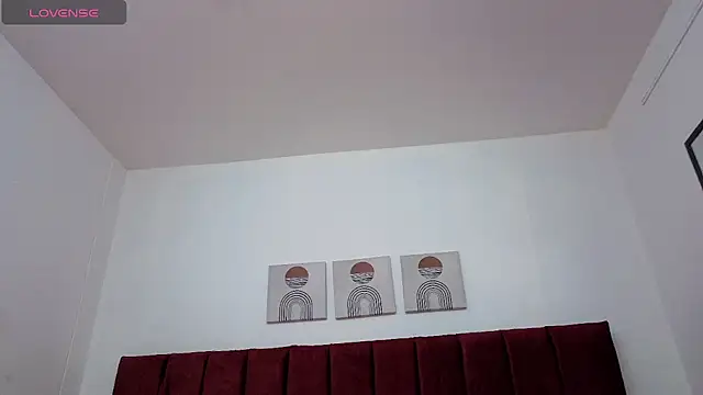 selena castillo online show from 09-24-25, 07:50