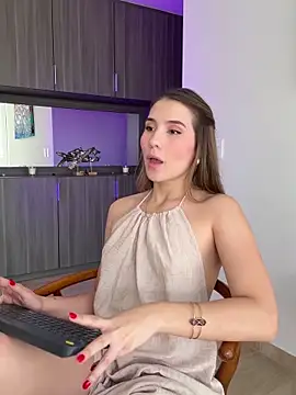 Snapshot of SophieRaily_ chatting on 03-20-25, 09:24 SophieRaily online show from 03-20-25, 09:24