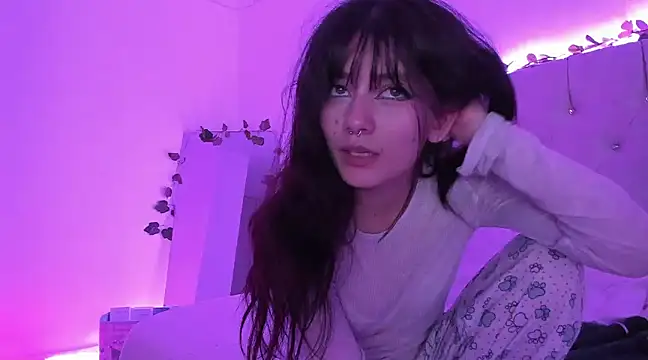 Snapshot of Sakito_Tokio chatting on 12-13-24, 03:49 Sakito Tokio online show from 12-13-24, 03:49