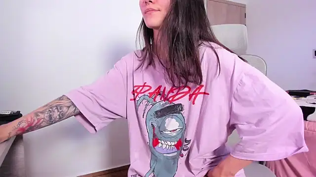 Snapshot of Sakito_Tokio chatting on 09-27-25, 08:36 Sakito Tokio online show from 09-27-25, 08:36