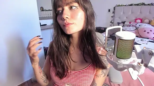 Snapshot of Sakito_Tokio chatting on 11-07-25, 06:41 Sakito Tokio online show from 11-07-25, 06:41