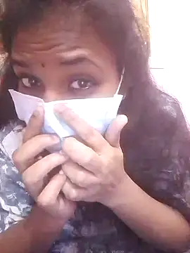 Snapshot of Villageammu18 chatting on 12-15-25, 04:55 Villageammu18 online show from 12-15-25, 04:55