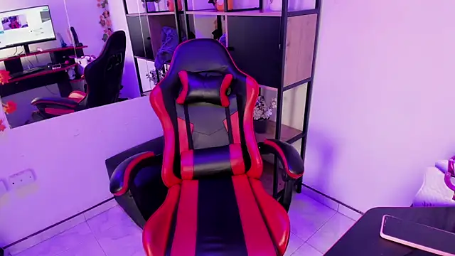 Snapshot of Lovely_celeste chatting on 10-09-25, 03:15 Lovely celeste online show from 10-09-25, 03:15