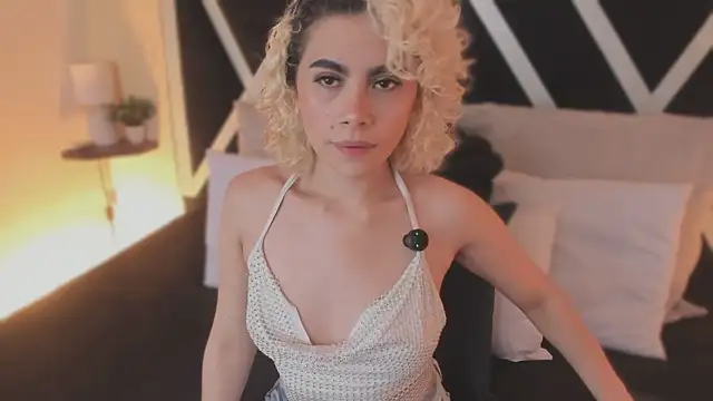 marian pinzon online show from 11-18-25, 02:39