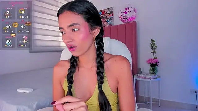 Ninamirley online show from 12-20-24, 01:43