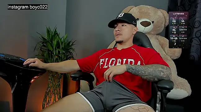 boyc022  online show from 03-06-25, 10:26