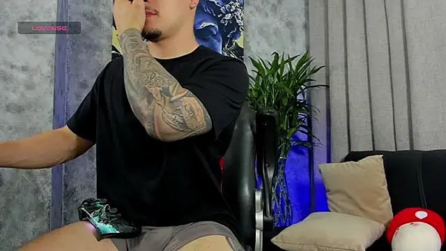 boyc022  online show from 02-04-26, 11:53