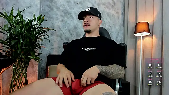 boyc022  online show from 03-27-26, 12:49