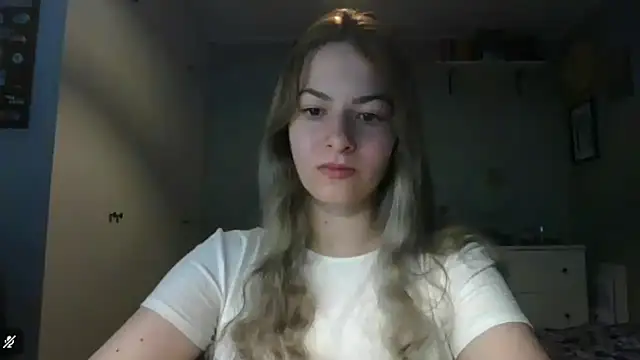 Snapshot of ROSIEx_sweet chatting on 10-09-25, 07:17 ROSIEx sweet online show from 10-09-25, 07:17