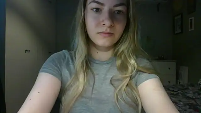 ROSIEx sweet online show from 05-12-26, 06:54