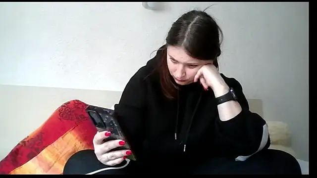 kila lo online show from 02-20-25, 02:35