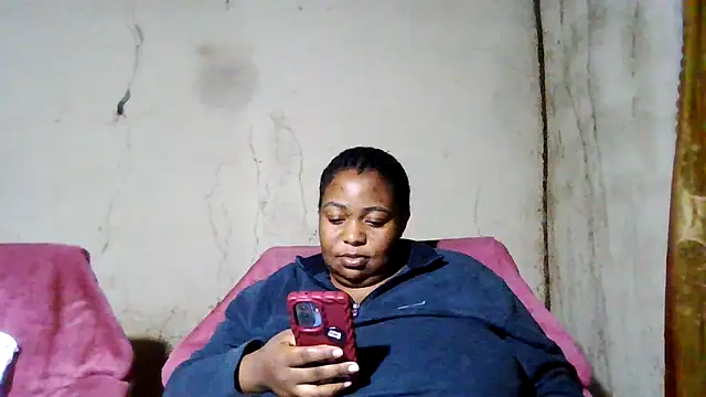 Snapshot of bustyboobs6 chatting on 09-25-25, 04:11 bustyboobs6 online show from 09-25-25, 04:11