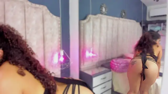 CoralHarmon online show from 12-22-24, 05:21