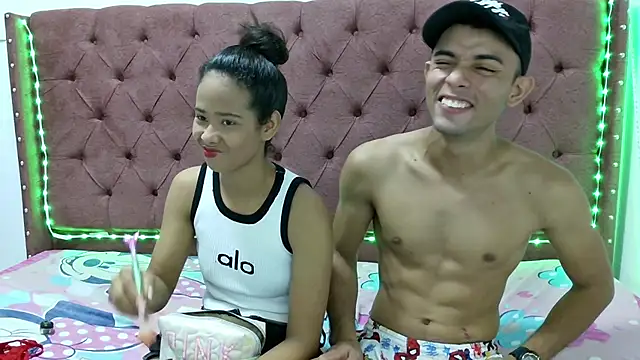 smiths couple online show from 01-11-25, 01:16