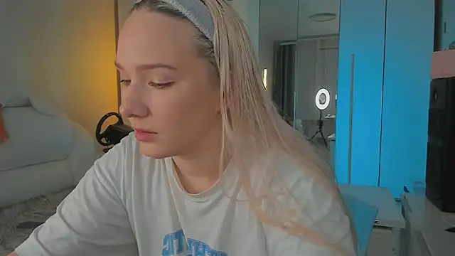 1AlexaGoddess3 online show from 01-31-25, 02:58