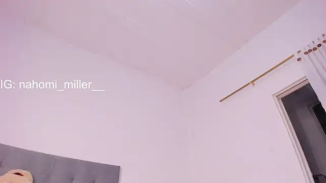 Snapshot of NAHOMI_MILLER chatting on 01-12-25, 08:04 NAHOMI MILLER online show from 01-12-25, 08:04