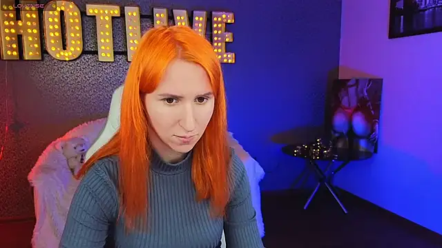 AliceBYKiss online show from 02-03-25, 12:14