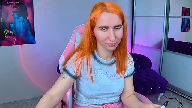 AliceBYKiss online show from 02-06-25, 12:48