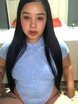 Snapshot of Julieta_333 chatting on 09-13-25, 12:32 Julieta 333 online show from 09-13-25, 12:32