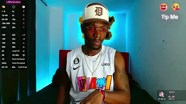 Aroonpapisex online show from 03-11-26, 04:07