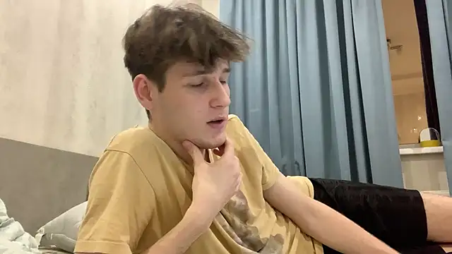 cutie guys online show from 12-04-24, 07:23