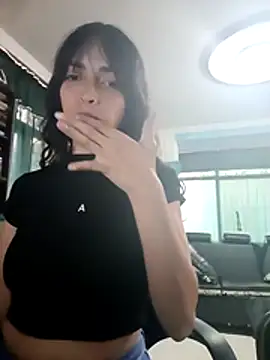 Snapshot of dholcee chatting on 01-12-25, 10:01 dholcee online show from 01-12-25, 10:01