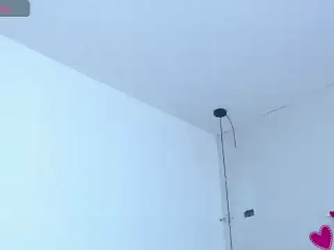 Snapshot of dholcee chatting on 03-08-25, 02:19 dholcee online show from 03-08-25, 02:19