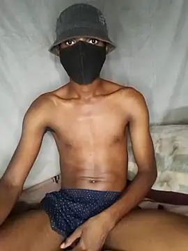 Snapshot of Thokozani99 chatting on 01-03-25, 08:01 Thokozani99 online show from 01-03-25, 08:01