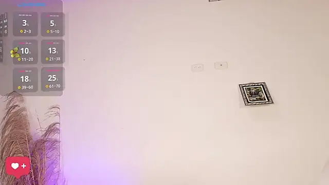 ViolettBrowns online show from 12-02-24, 01:46