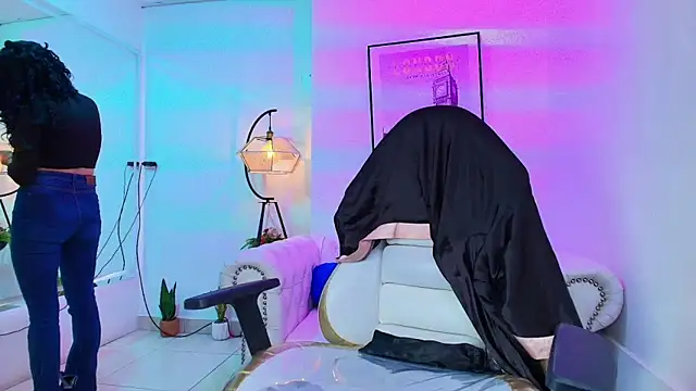 Theia moon online show from 01-24-25, 12:41