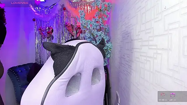 Theia moon online show from 12-22-25, 01:41