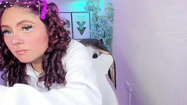 Theia moon online show from 03-16-26, 01:04