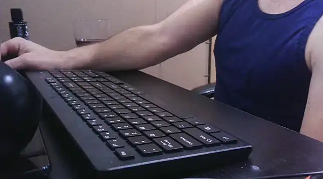 Snapshot of LARawAlways2 chatting on 02-01-25, 06:40 LARawAlways2 online show from 02-01-25, 06:40