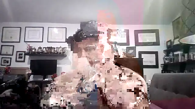 Snapshot of LARawAlways2 chatting on 10-06-25, 04:04 LARawAlways2 online show from 10-06-25, 04:04