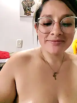 Neve Collins online show from 12-29-24, 09:17