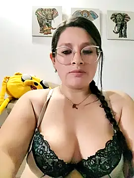 Neve Collins online show from 01-21-25, 08:52