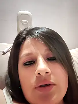 Neve Collins online show from 10-10-25, 01:37