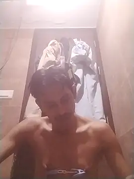 Snapshot of jenilmax chatting on 01-29-25, 03:04 jenilmax online show from 01-29-25, 03:04