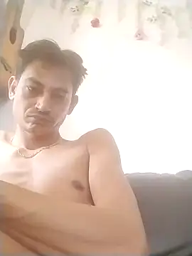 Snapshot of jenilmax chatting on 02-25-25, 08:25 jenilmax online show from 02-25-25, 08:25