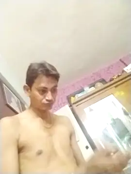 Snapshot of jenilmax chatting on 10-22-25, 09:03 jenilmax online show from 10-22-25, 09:03