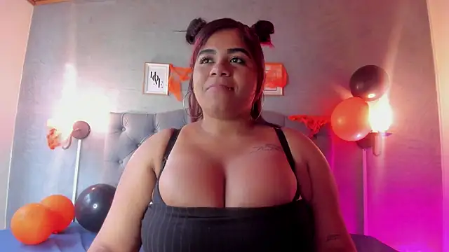 MeridaLane online show from 10-04-25, 01:53