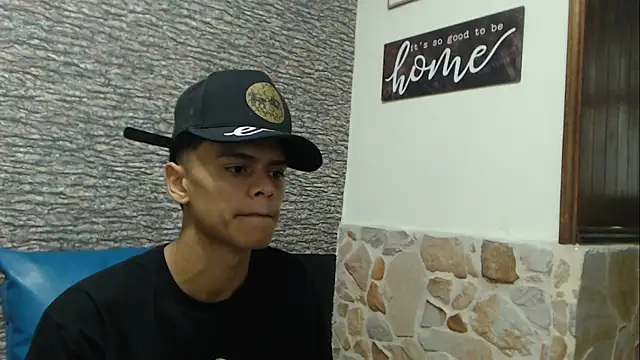 Snapshot of Billy_zander chatting on 01-11-25, 01:11 Billy zander online show from 01-11-25, 01:11