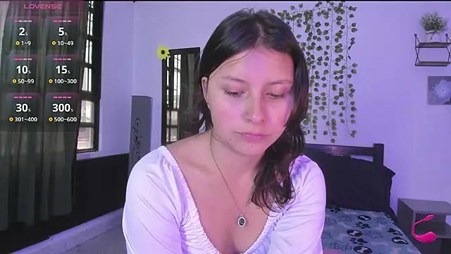 Noellesable online show from 02-04-25, 05:45