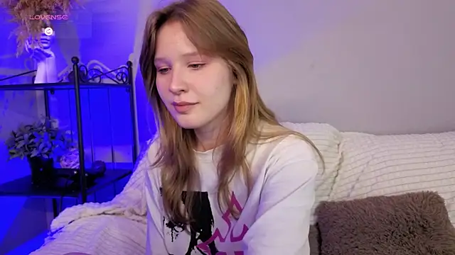 EvaStevs online show from 01-10-25, 07:21