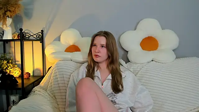 EvaStevs online show from 02-03-25, 03:53